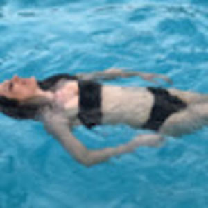 Meet your Posher, Caroline